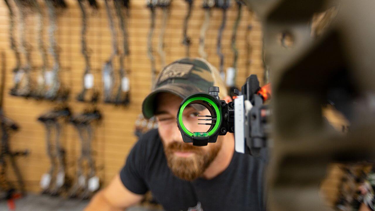 Choosing the Best Bow Sight for Beginners