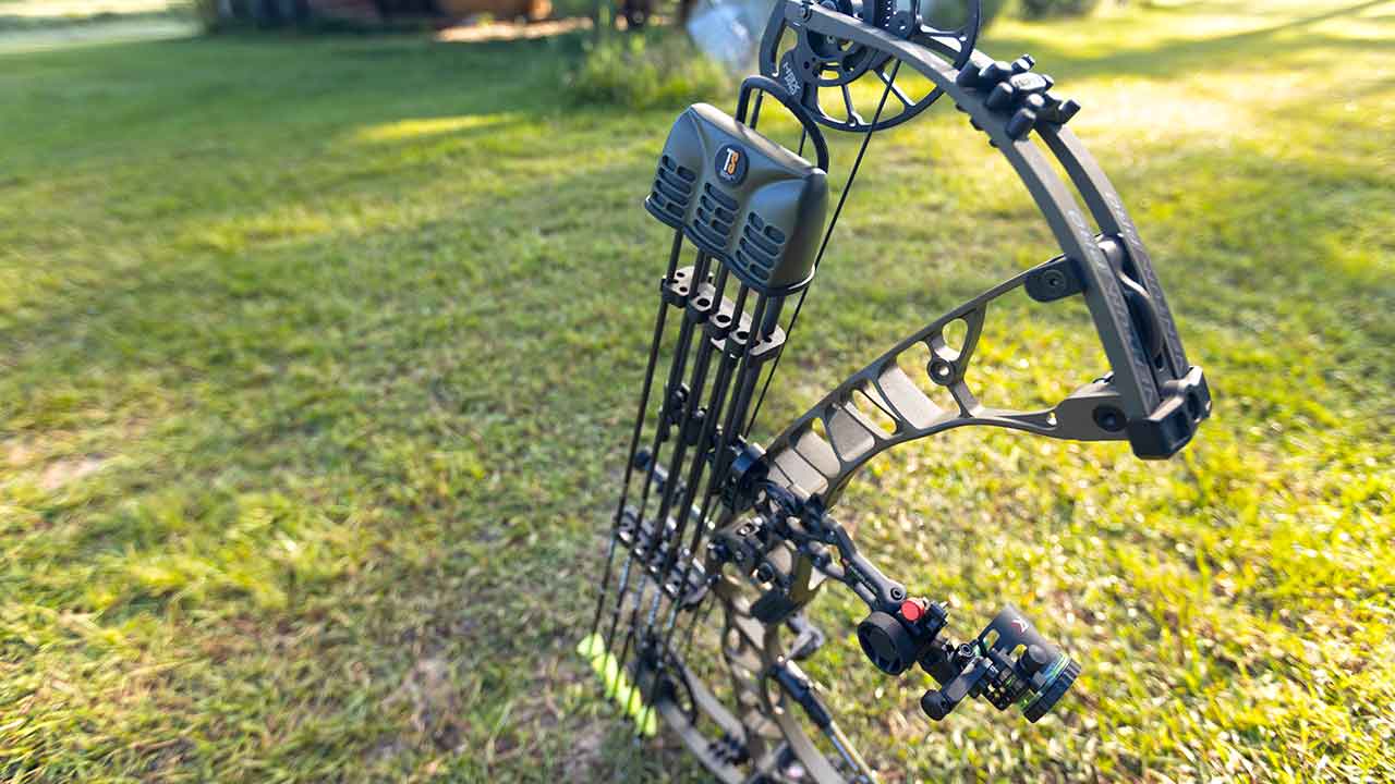 Tightspot Shift Lock Quiver