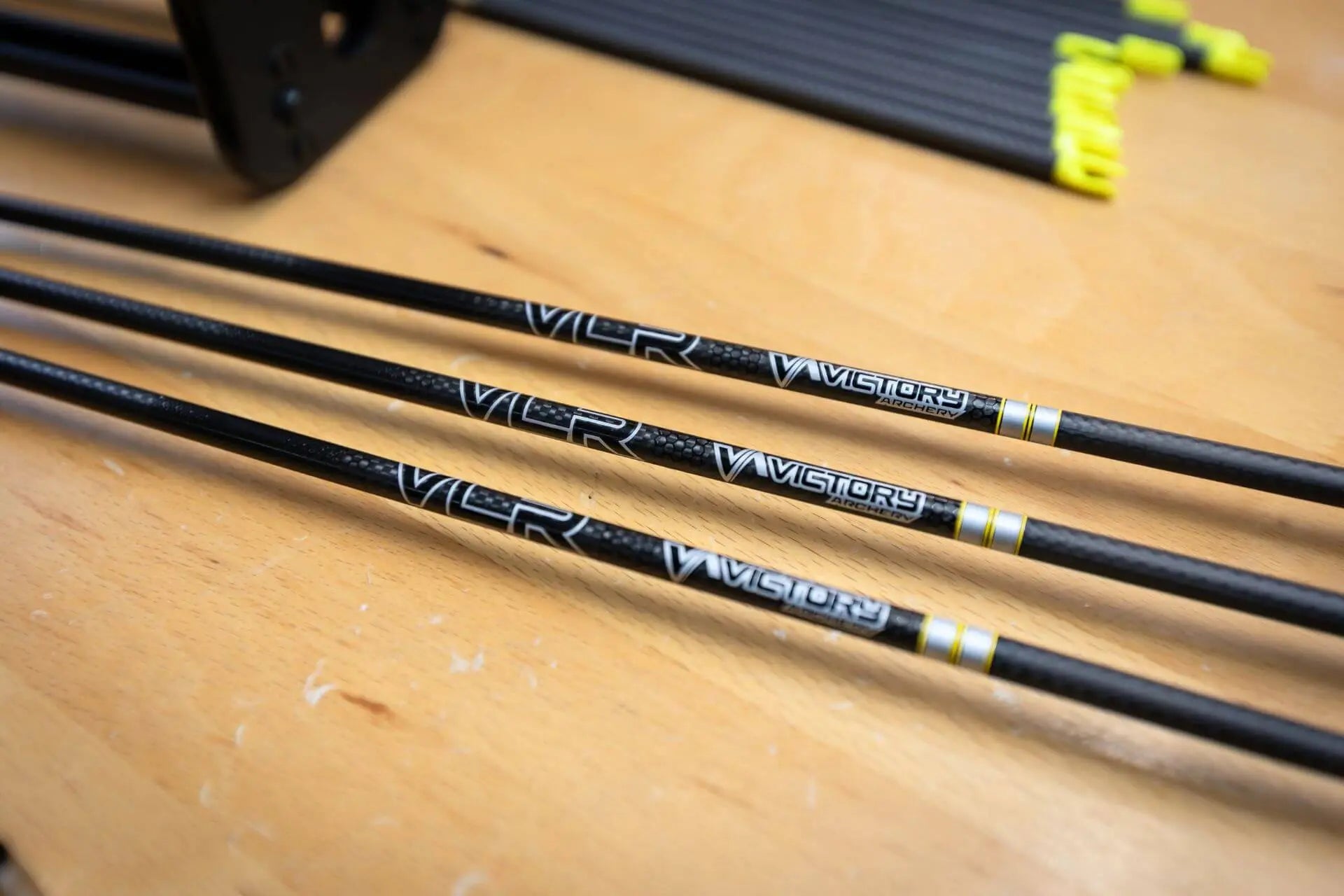 elfbar elfa master akku Victory VAP Target V1 Arrow Shafts 100% Carbon Spine 350-900 – WOLFMAN  ARCHERY main image 0