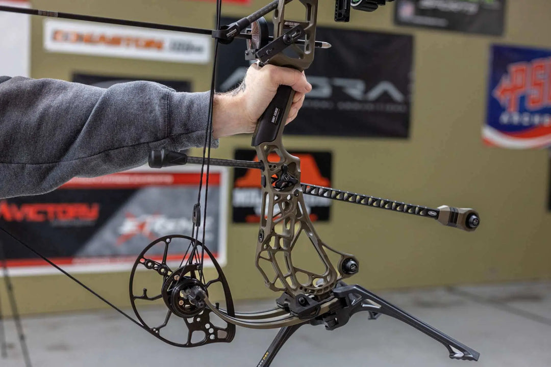Mathews Angled Bridge-Lock Stabilizer Review: Performance, Fit, and Who It’s For
