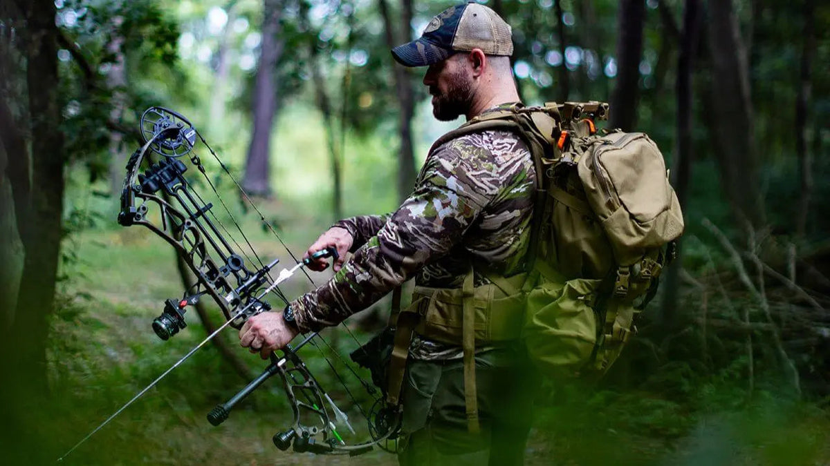 Easton 6.5 Bowhunter vs Axis 5mm: Which Is Better for Whitetail?