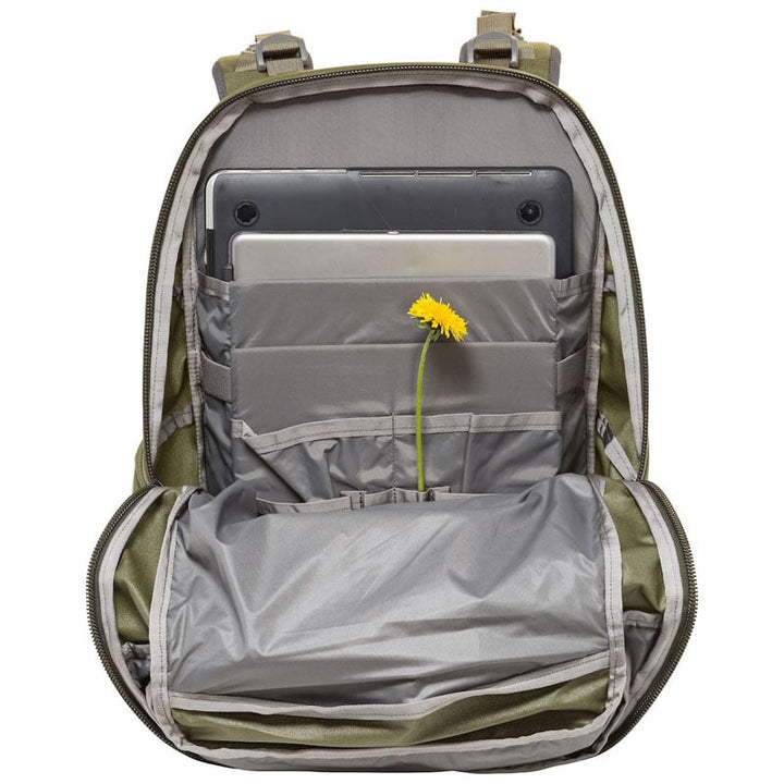 Mystery Ranch Prizefighter open