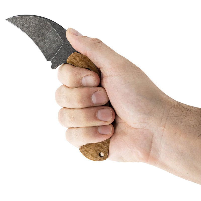 Toor Knives Karsumba Burlap Natural in hand