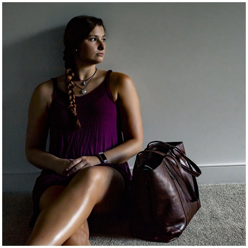 Gaia Leather Shoulder Bag - Extreme Outfitters