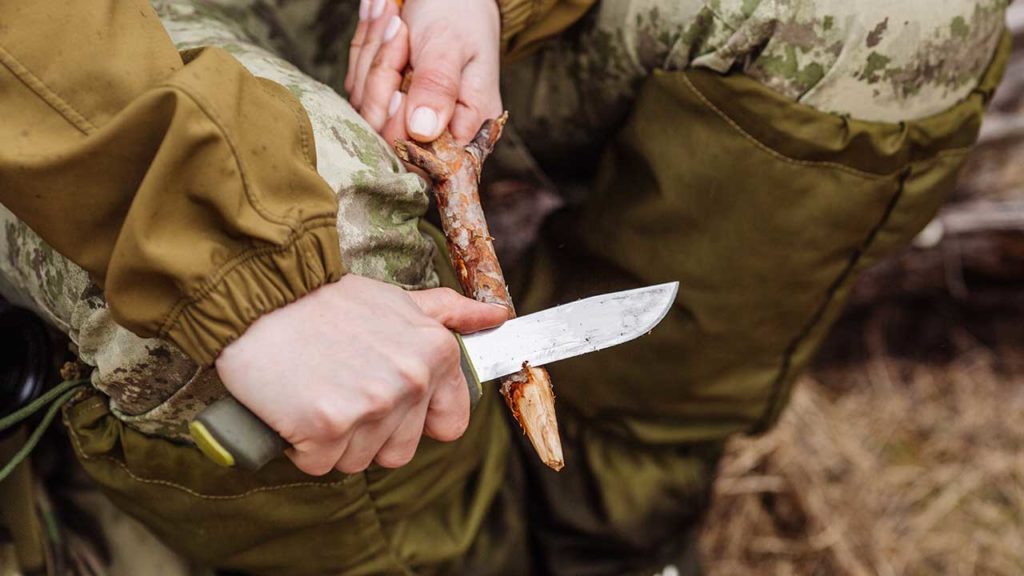 Knives: The Ultimate Survival Tool You Need for Everyday Use