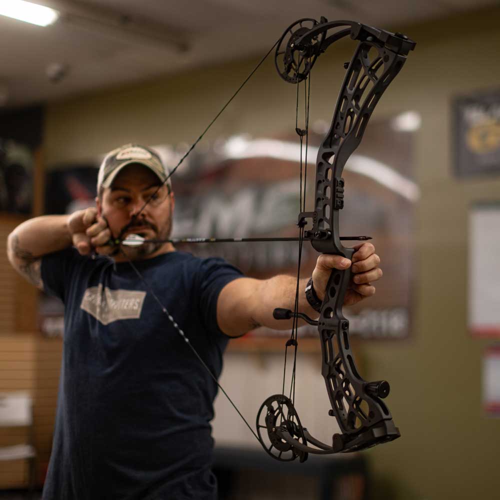 Xpedition Archery Xlite 32 70lb Compound Bow Testing At Extreme Outfitters